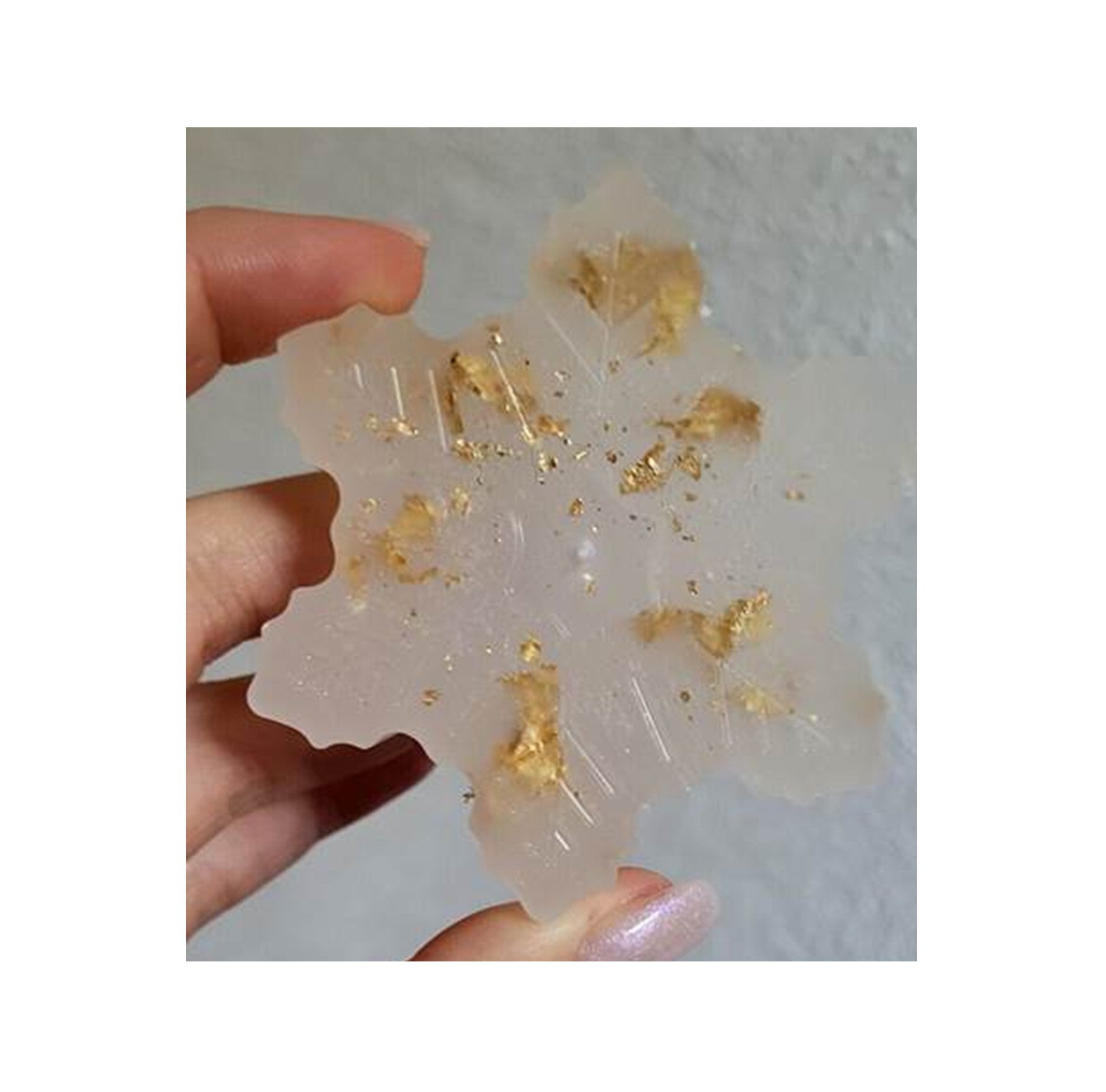Kerawax (KW2889) - Semi-Transparent Paraffin Wax